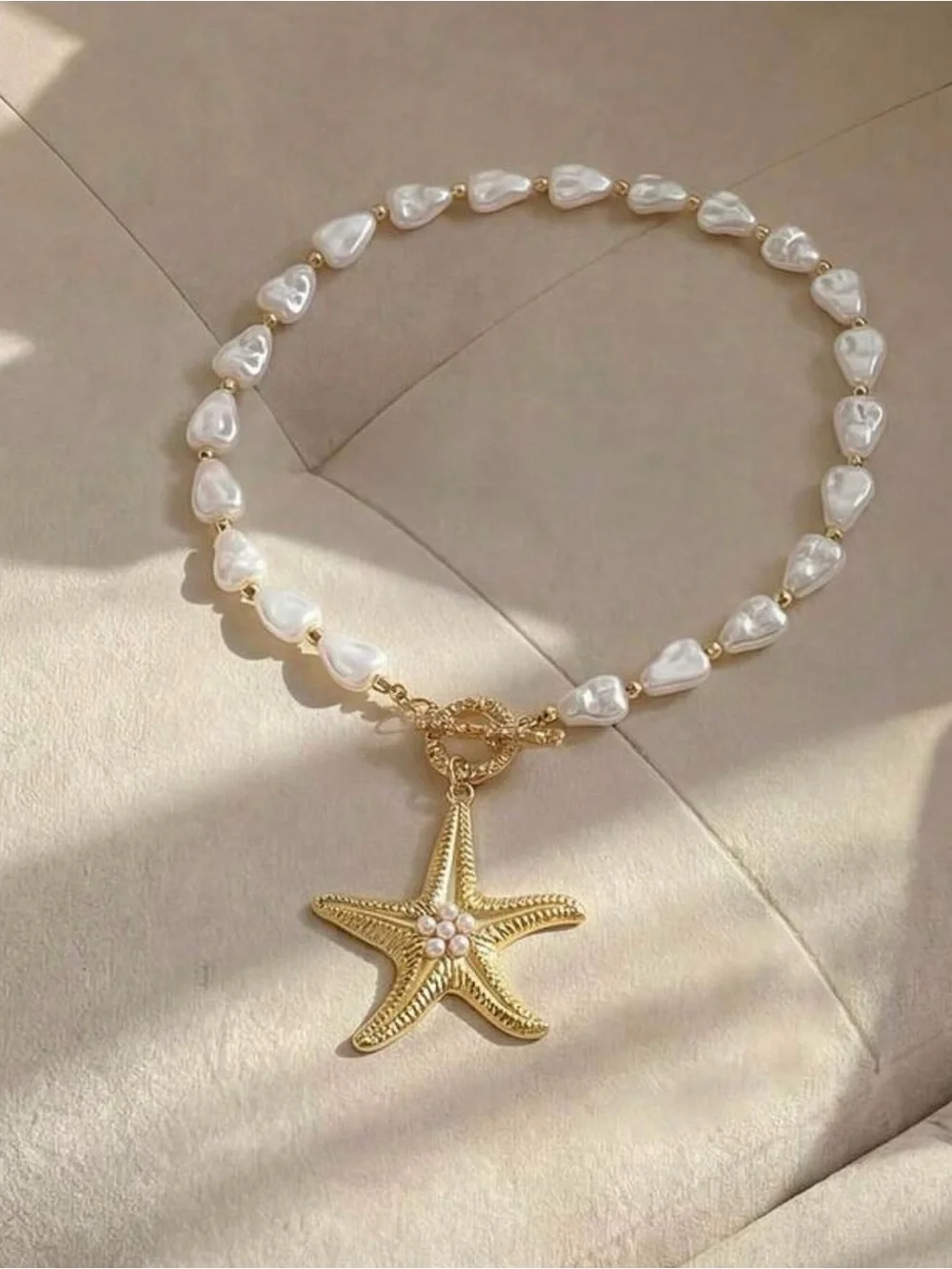 Gold Starfish & Pearl Statement Necklace – Coastal Vacation Jewelry